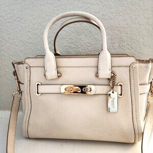 Coach Swagger White Leather Shoulder Bag Purse